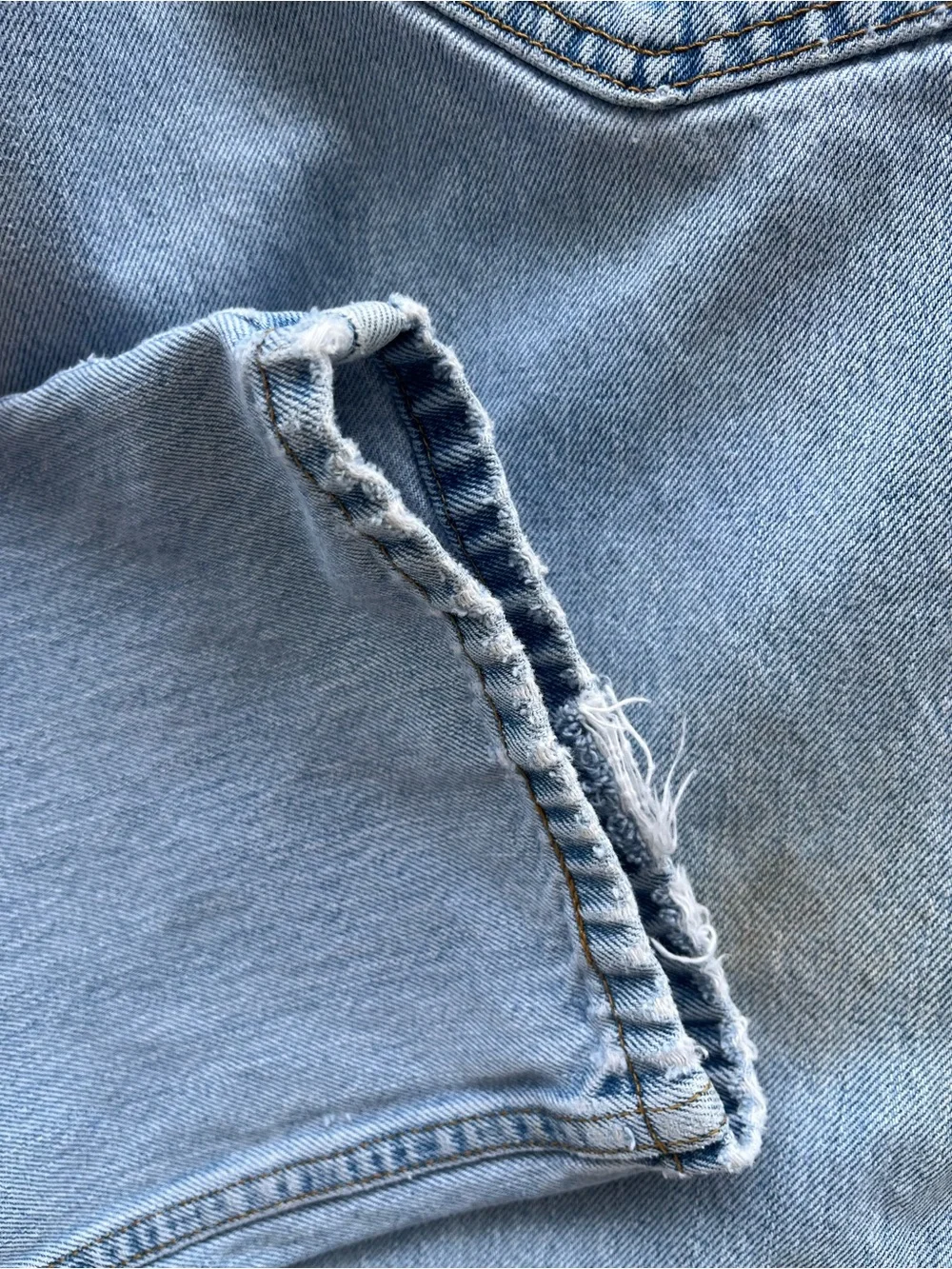 Levi’s 560 comfort fit jeans 33x30 light wash